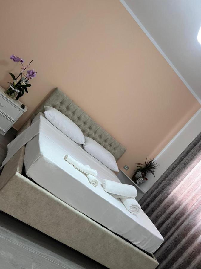 Fiori Rooms Vlore Luaran gambar