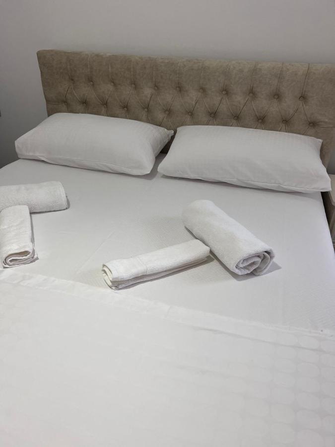 Fiori Rooms Vlore Luaran gambar